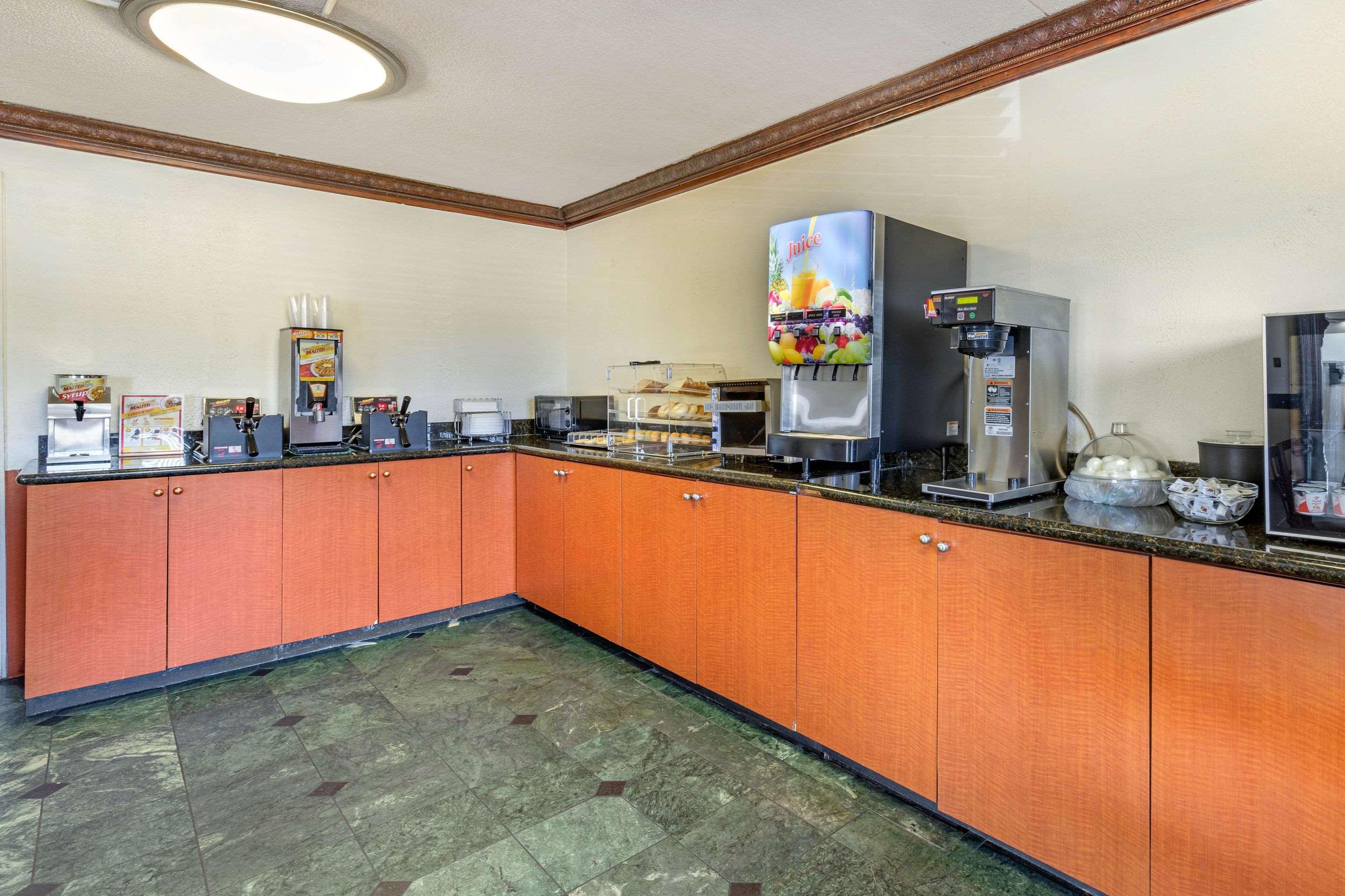 פלורנס Econo Lodge מראה חיצוני תמונה